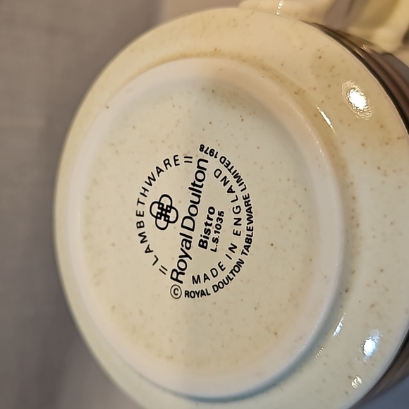 NEW Royal Doulton Bistro 1035 Flat Cup Lambethware - Picture 8 of 9